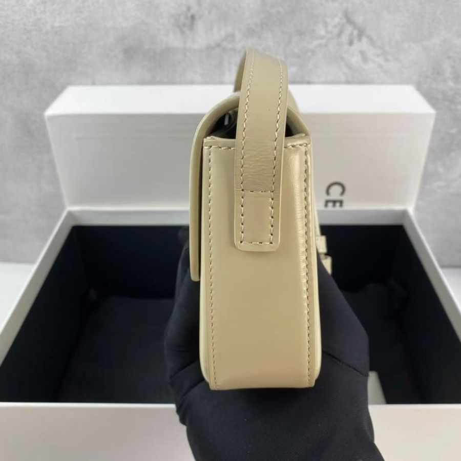 ✨ CELINE Triomphe淡黃色亮面牛皮腋下包 20*4*10 99新配件塵袋盒子-2