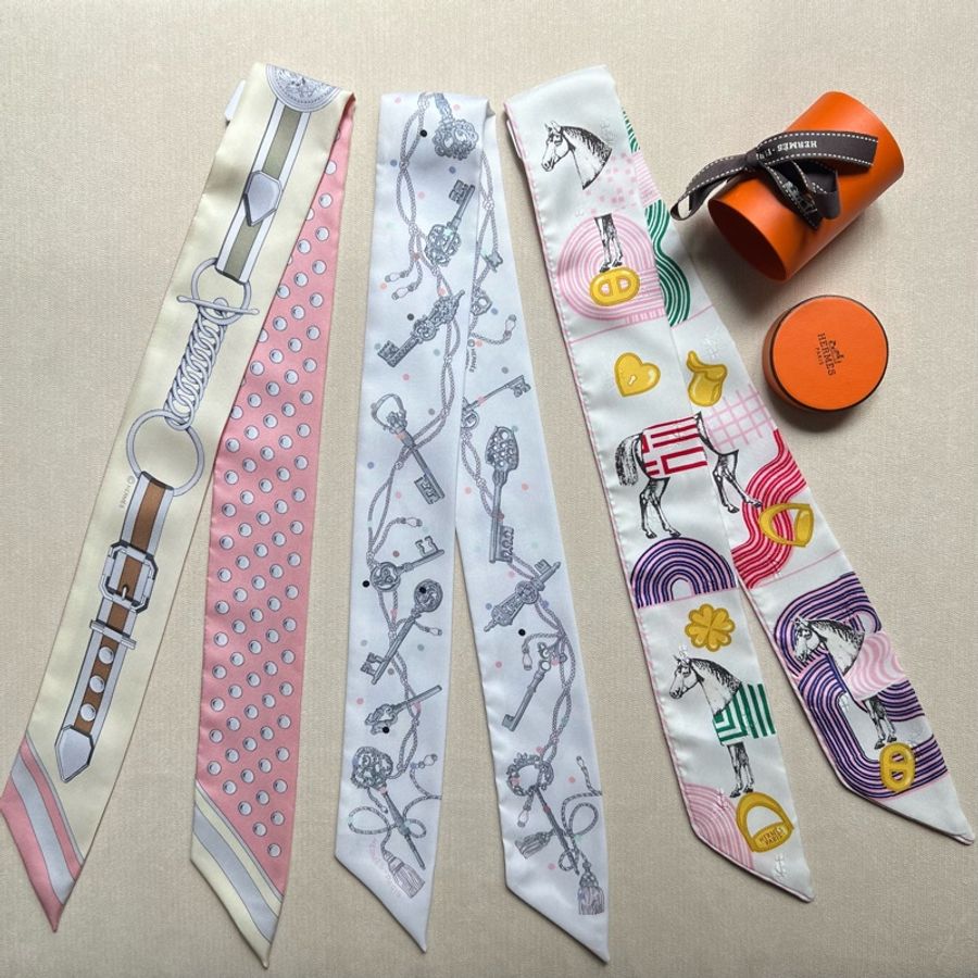 絕版 全新🍊 Hermes 愛馬仕 Tresses H Twilly 小絲巾🧣-6