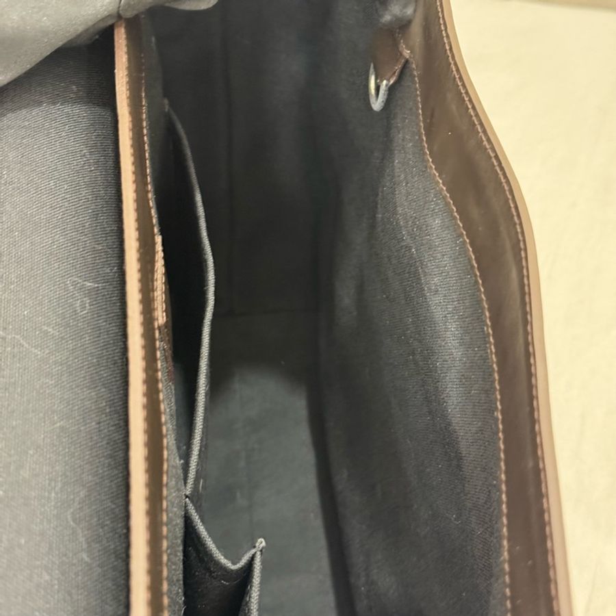 Louis Vuitton 頂級硬殼琺瑯皮斜背包-16
