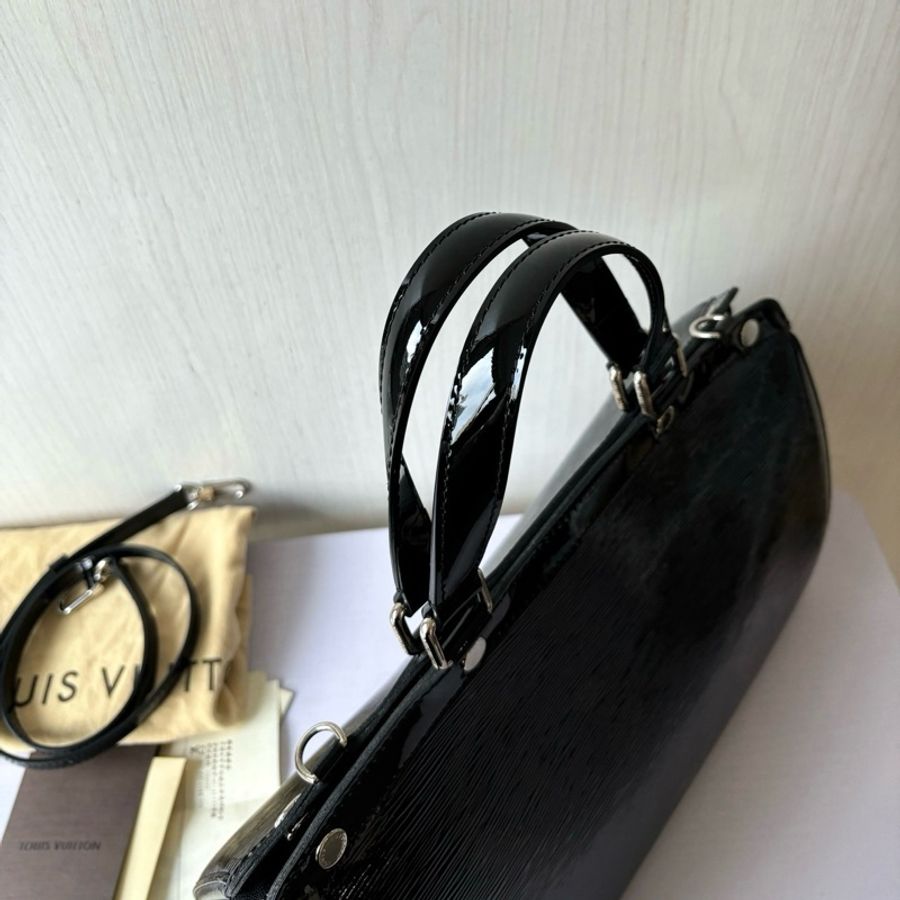 【近新閒置品】LV 黑銀EPI漆皮水波紋醫生包手提側背斜挎包-3