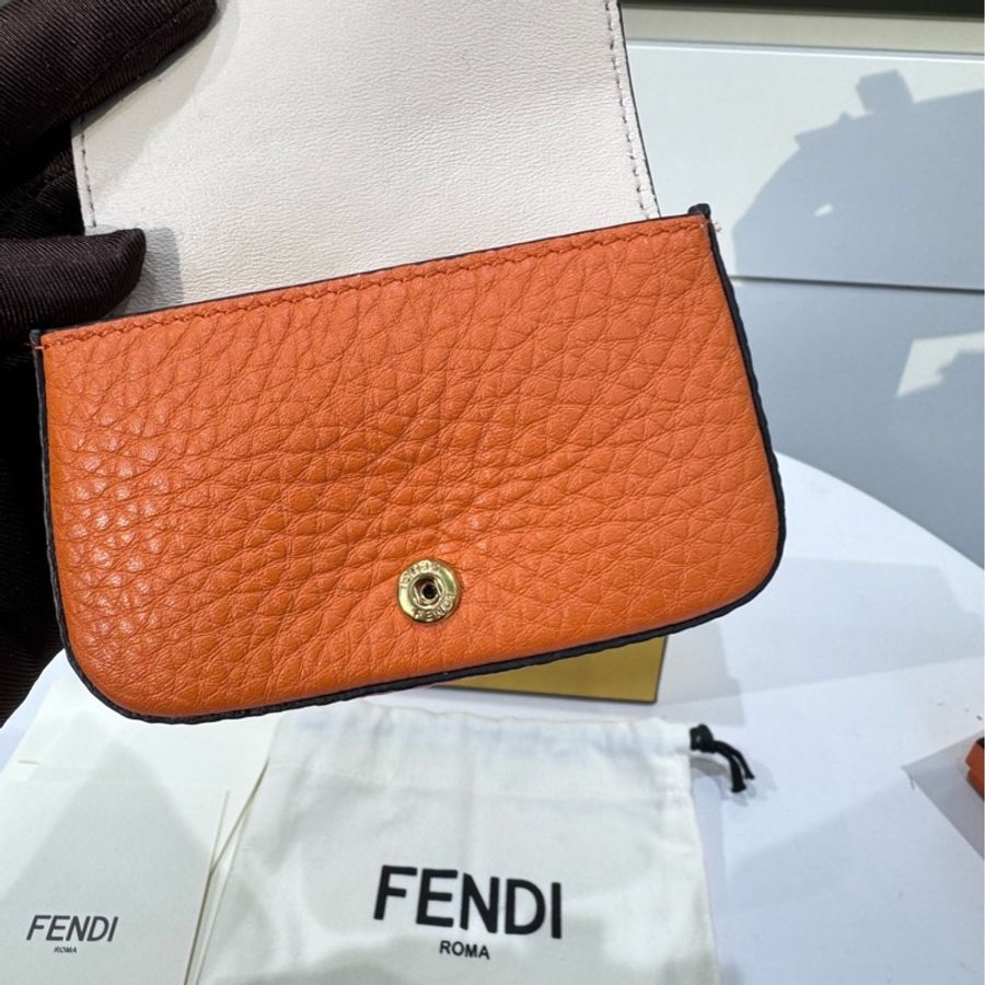 Fendi mini 法棍包包 掛件-7