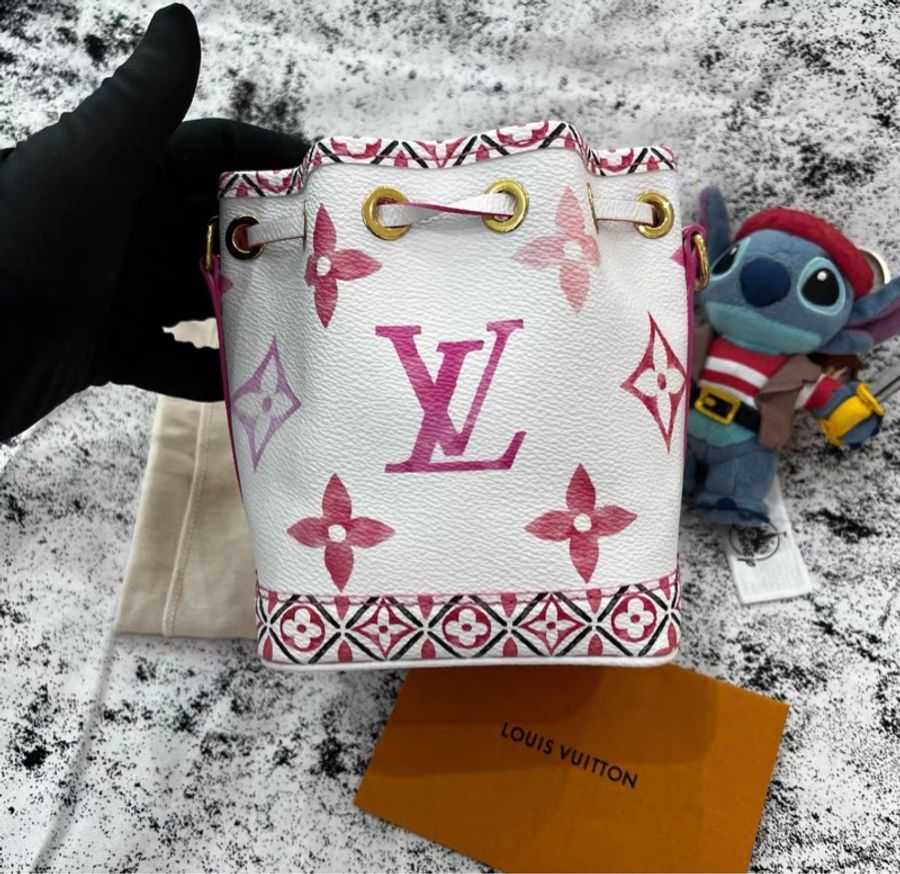 LOUIS VUITTON NOE Nano 夏日限定水彩系列 可拆卸可調節肩帶抽繩開合水桶包 單肩斜挎包 超小號-1