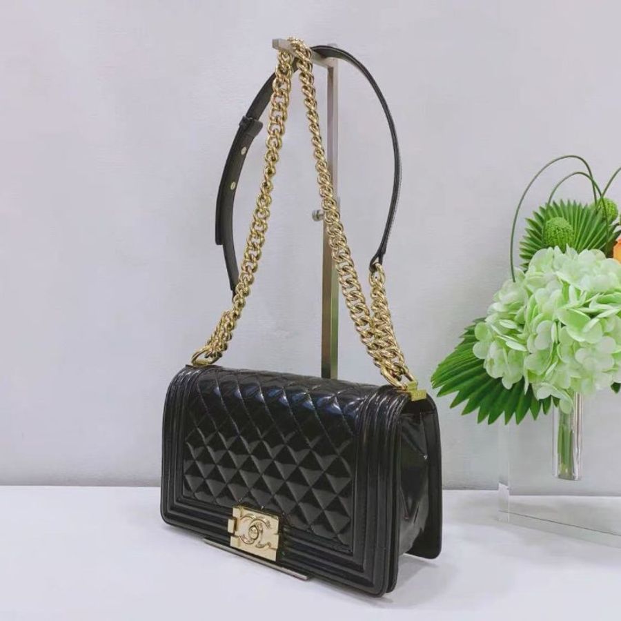Chanel 黑金中號Le boy鏈條肩背包 25×14.5×8cm  99新 配件塵袋-6