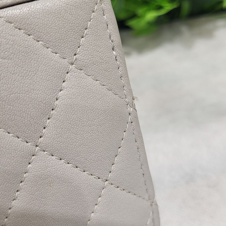 Chanel WOC-13