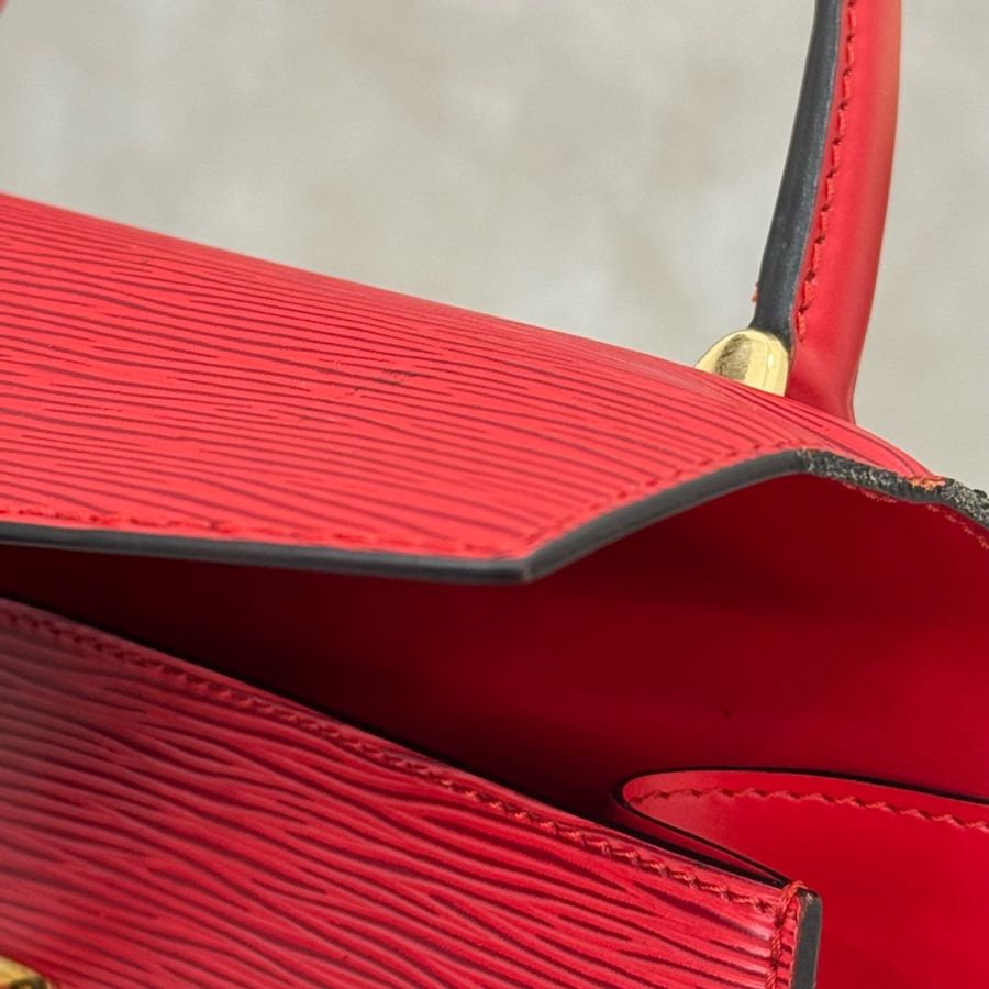 【赫蒂國際精品】 Louis Vuitton 水波紋Kelly手提包-18