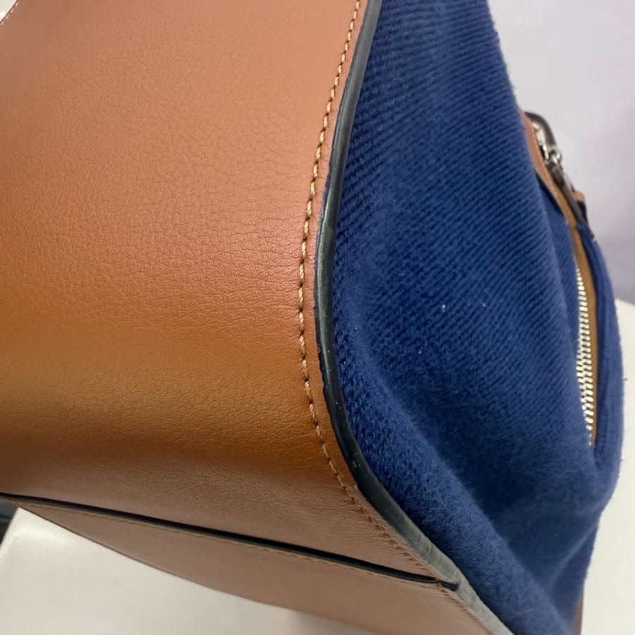 LOEWE Hammock Bag-26