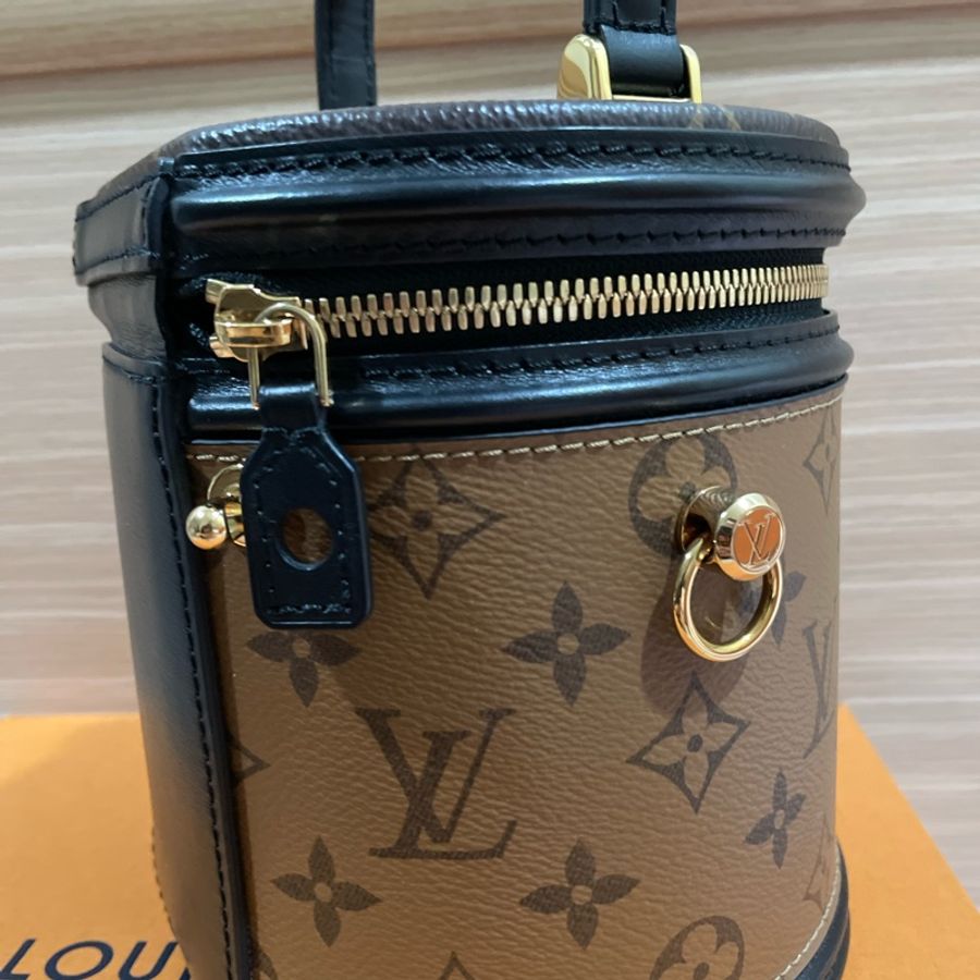 再降價 LV 經典花紋拼手提接復古包圓筒包兩用包-10