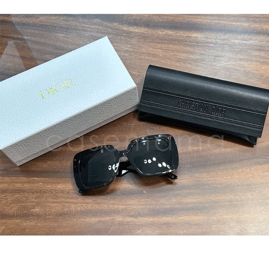 幾乎全新 超美 免稅店購入 Dior 琥珀色 小臉女神 太陽眼鏡 時尚太陽眼鏡 精品眼鏡-4