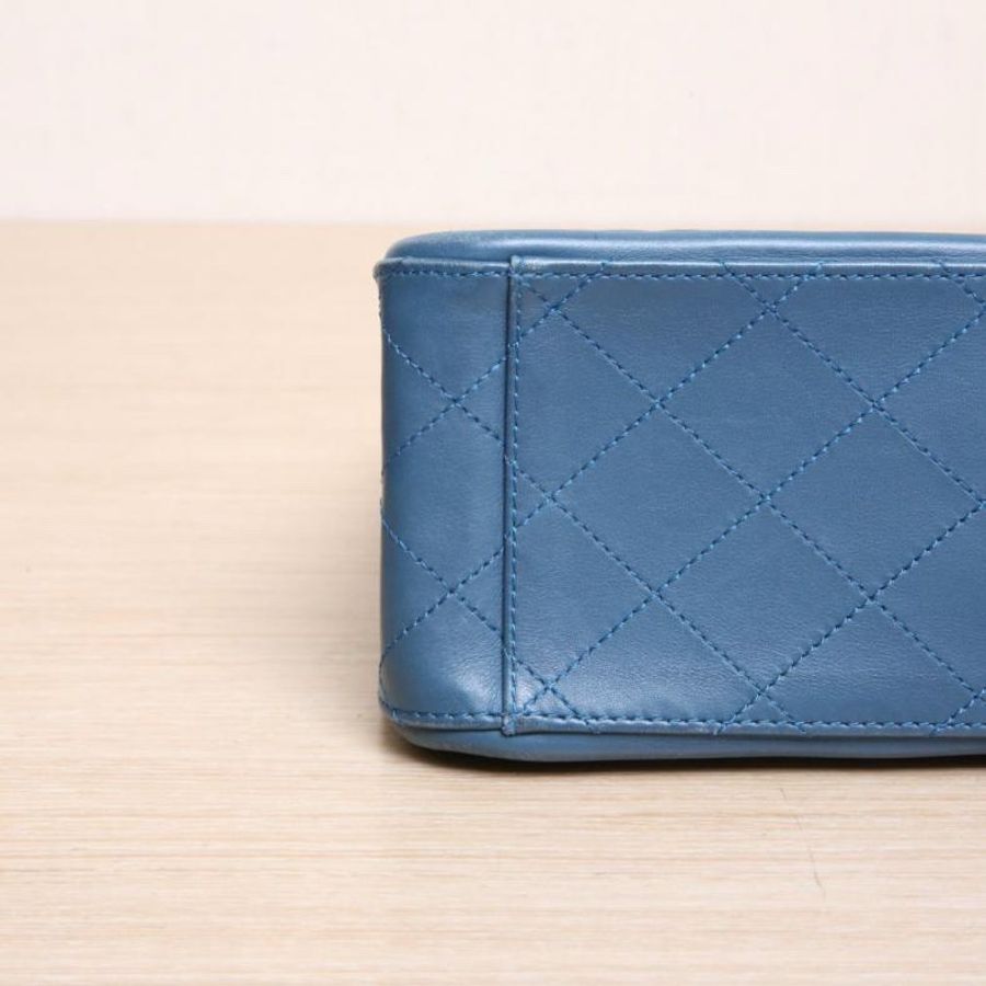 CHANEL(香奈兒) 藍色 21開 金扣 宮廷搭扣 tote-3