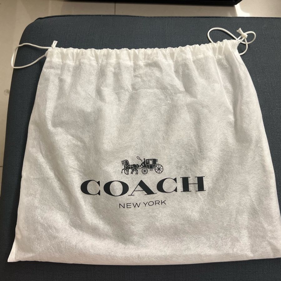 COACH 肩背斜背兩用包-25