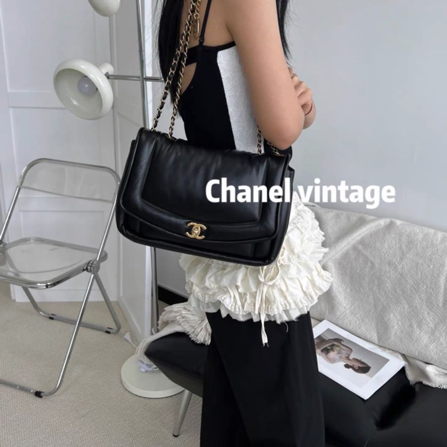Chanel • 經典 Cf 黑金羊皮金幣泡芙戴妃包 罕見限量款-3