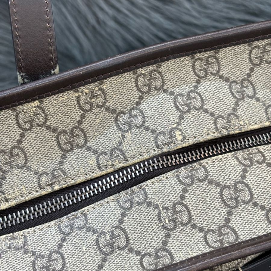 GUCCI 211137 深咖啡 皮革 防水 PVC 拉鍊 肩背包 購物包 托特包 側背包-19