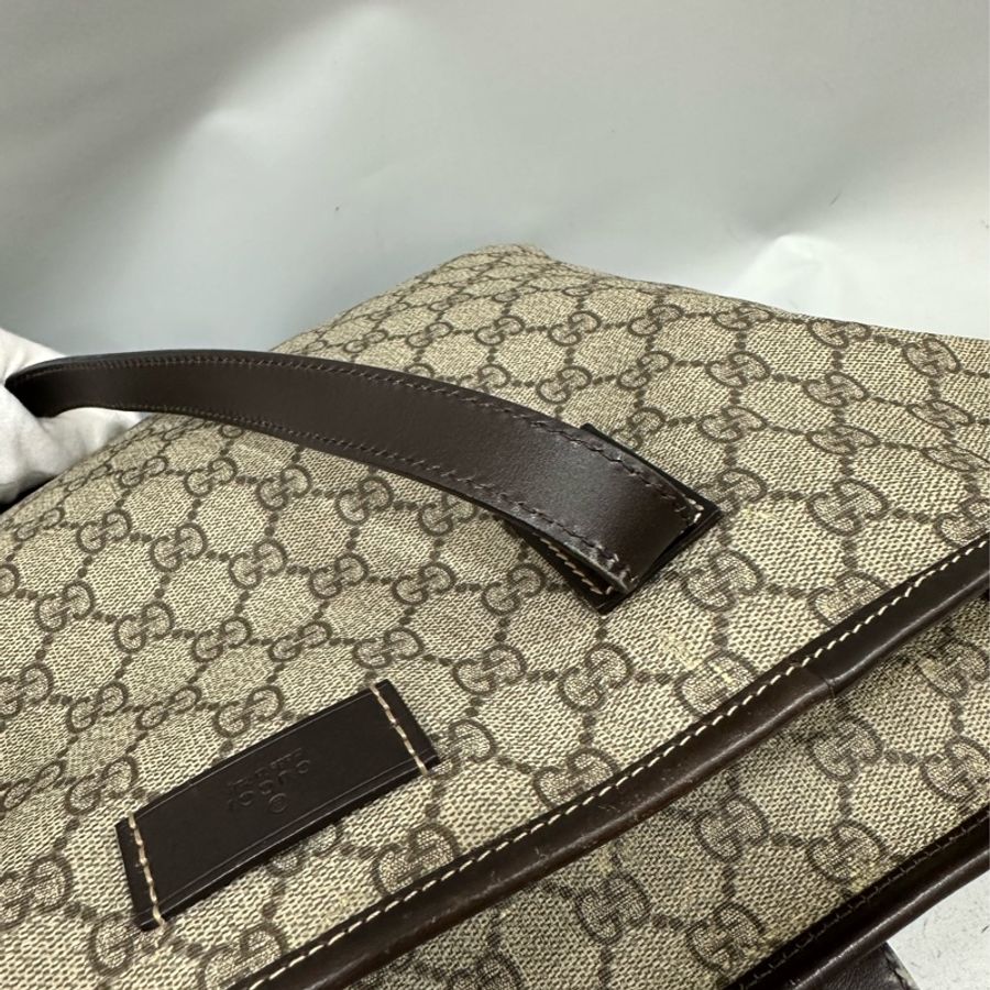 GUCCI 211137  老花PVC焦糖色肩背包 托特包-16