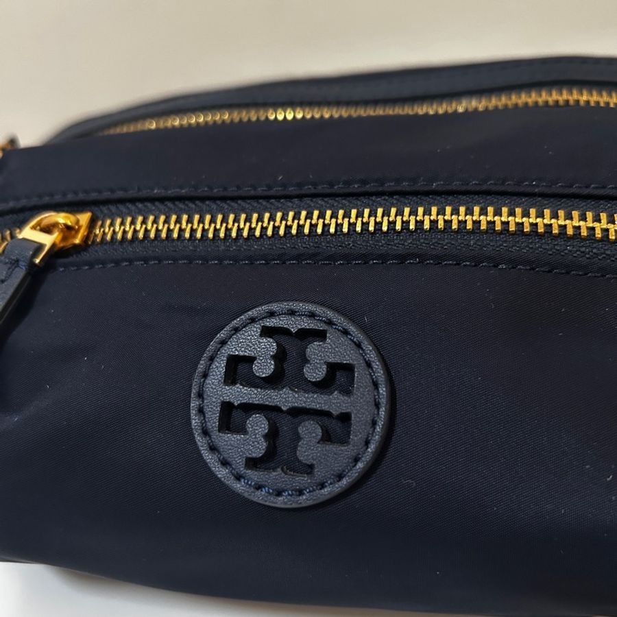 Tory Burch 專櫃款尼龍腰/胸包-5
