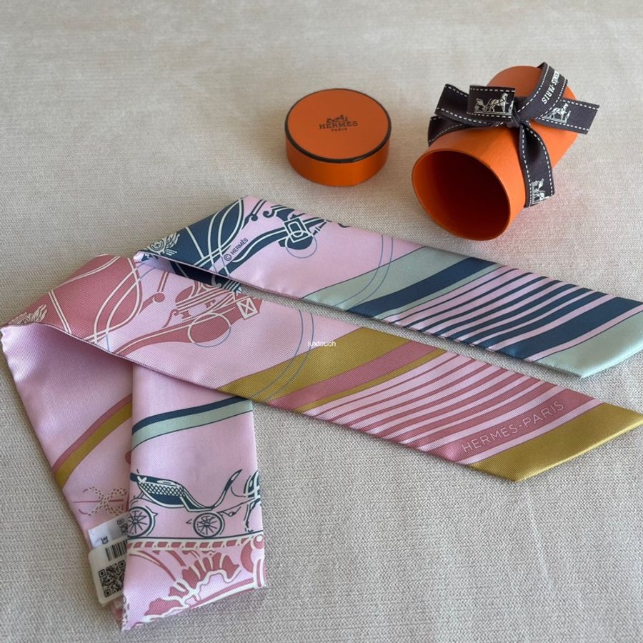 絕版🍊 Hermes 愛馬仕 Ex-Libris 藏書章 Twilly 小絲巾🧣-3