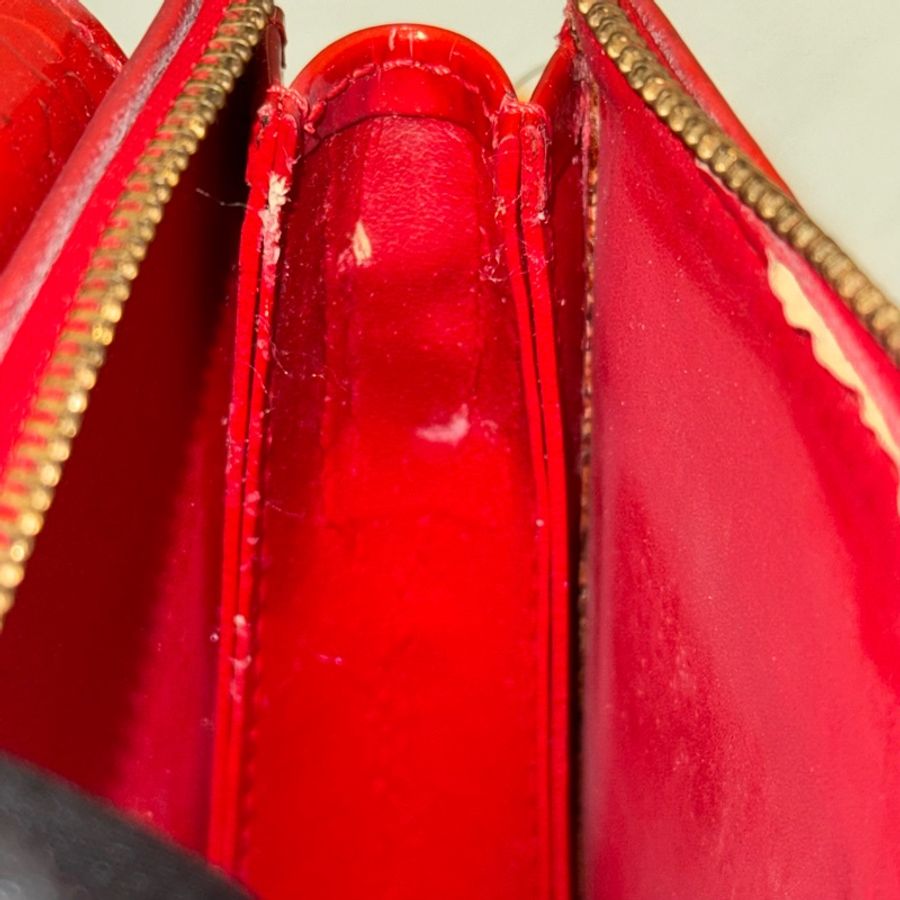 Louis Vuitton 漆皮紅色相機包-17