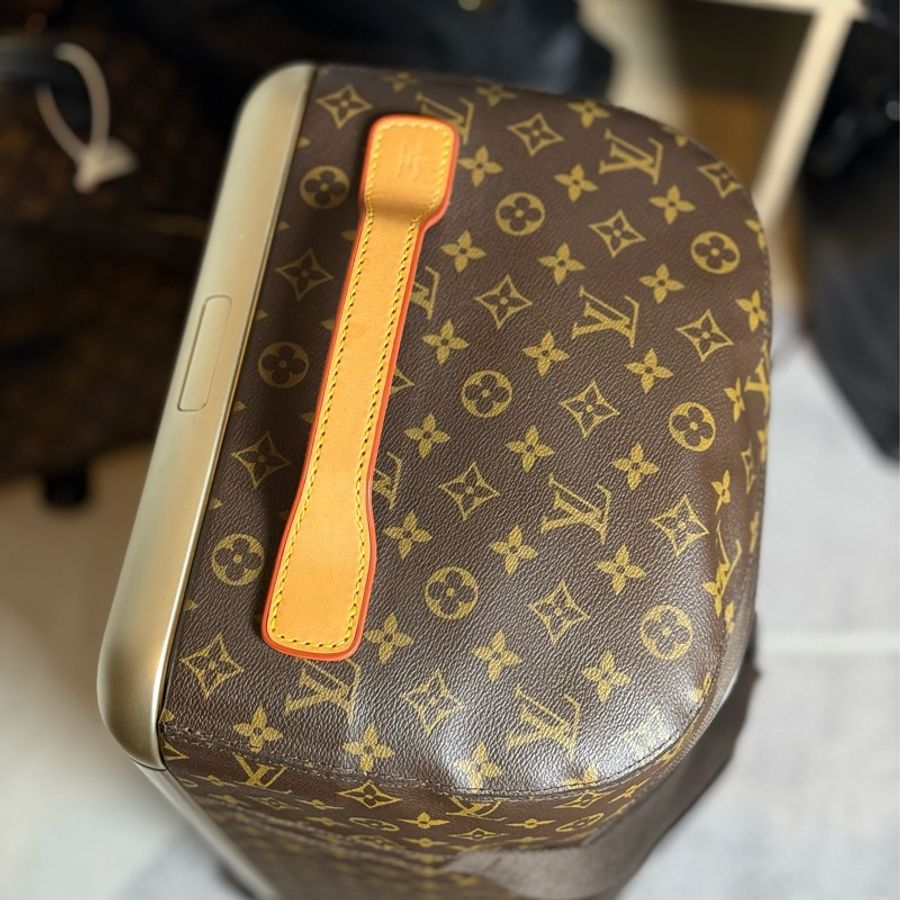(停產系列 稀有釋出)Lv horizon soft duffle 行李箱-5