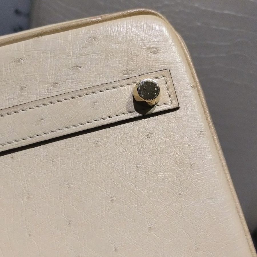 Hermes 金釦淺色鴕鳥皮柏金 30 Birkin-27