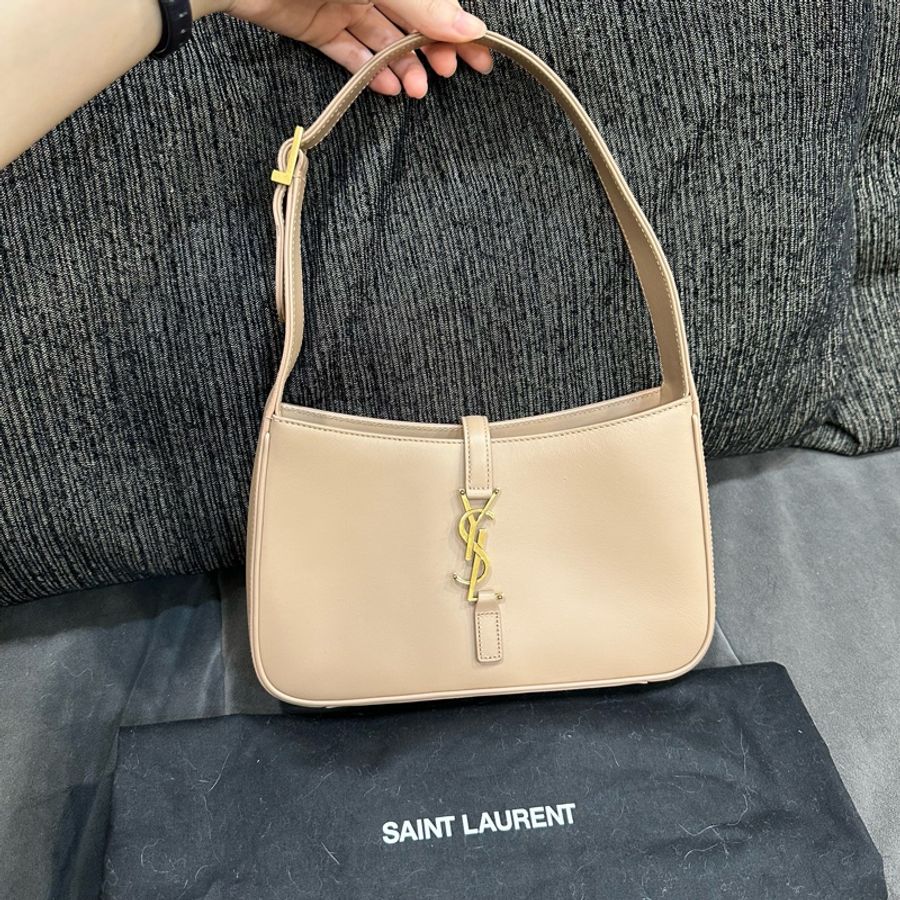99新🌟 ysl #奶茶色 #腋下包 #新款 #LE5A7-2
