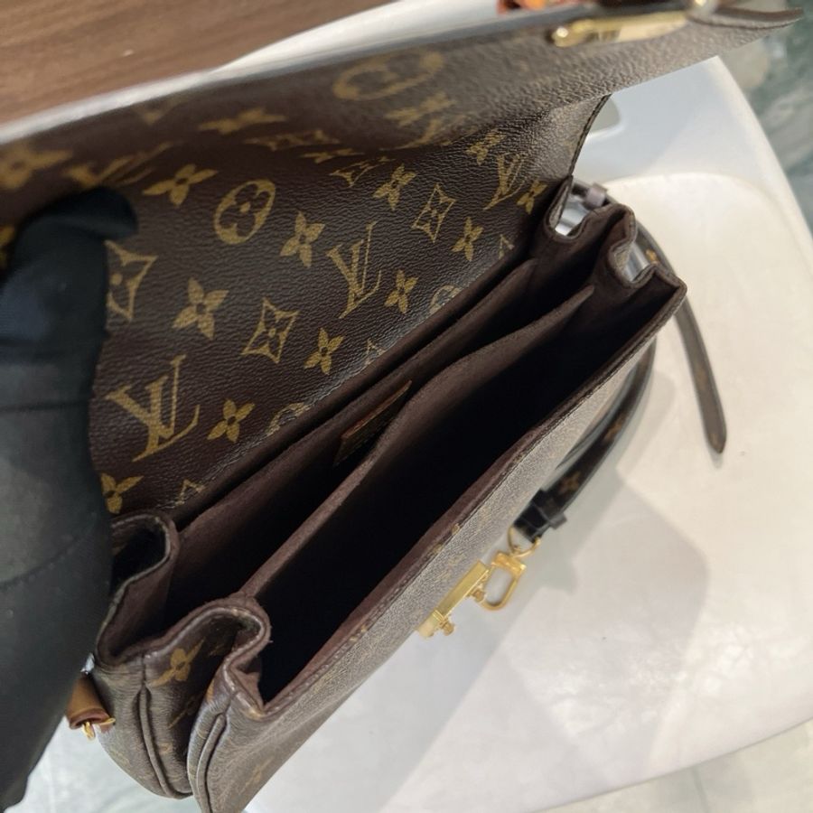 Louis Vuitton LV Metis 郵差包-7