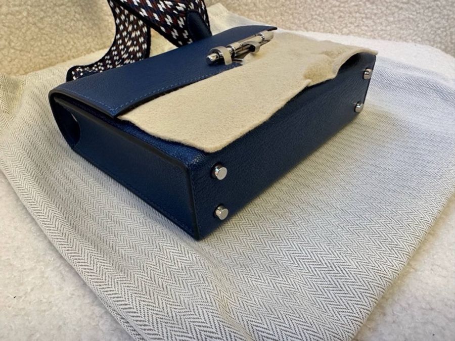 愛馬仕 Verrou Mini 深邃藍，銀扣手槍包，Y刻，品相好98新-2