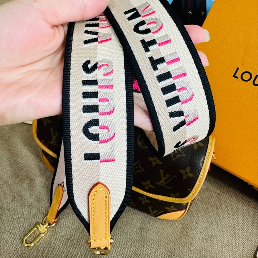 售 二手 真品 LV M45985 新款法棍 肩背 手提 斜背包-30