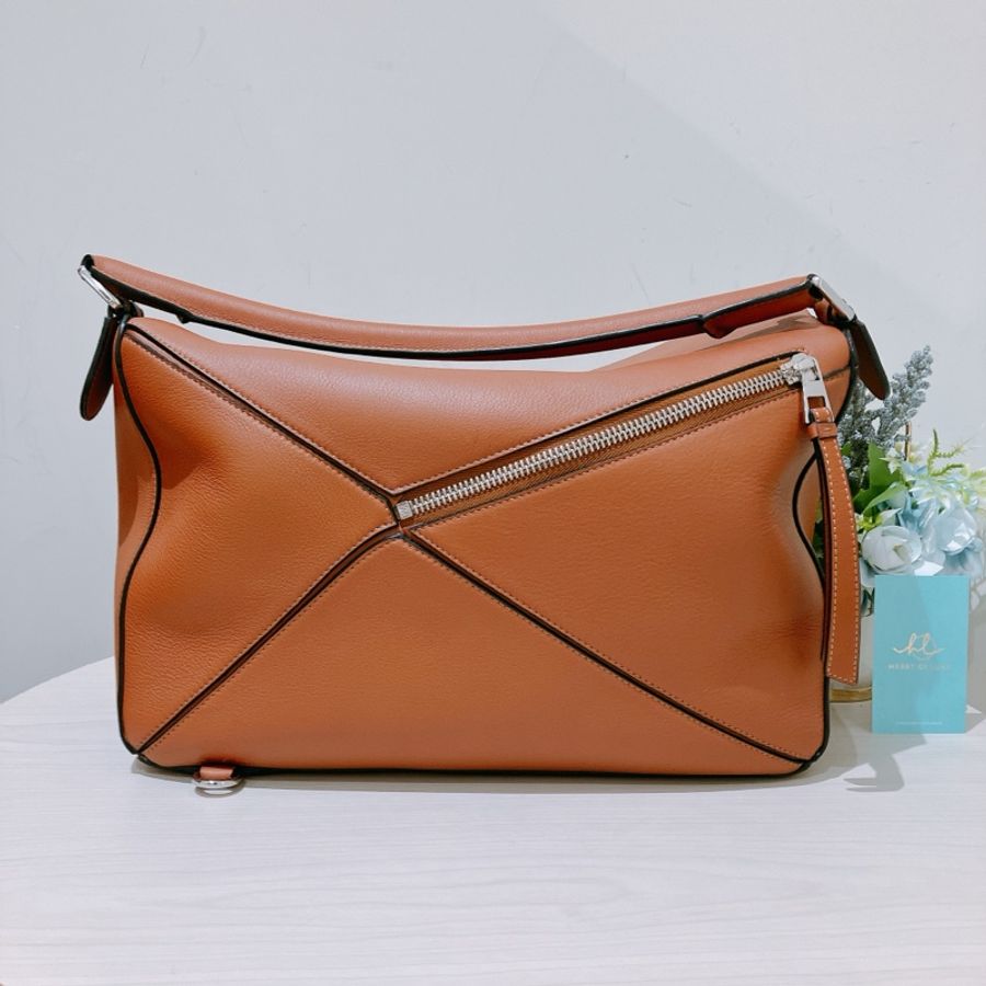 TK1667 Loewe 羅意威大號經典砌圖款肩帶包包Puzzle Large Shoulder Bag-1