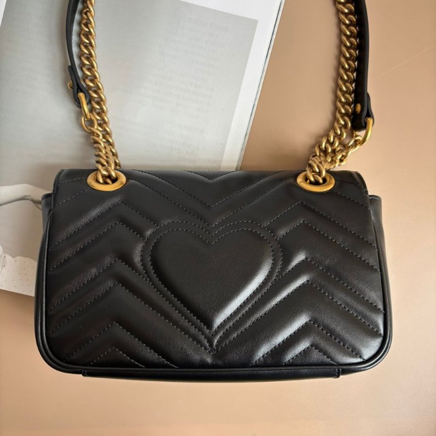 限時出清特價 ::GUCCI:: 446744 黑色MARMONT 22金鍊肩背斜背包-1