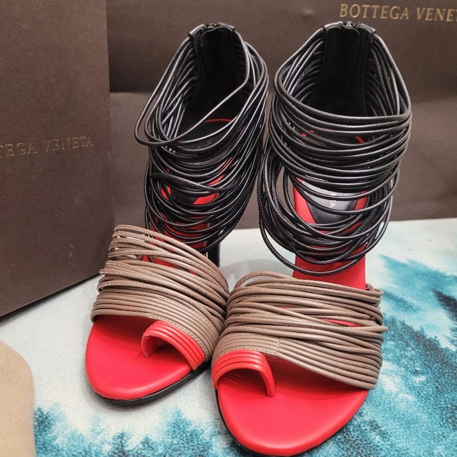 【Bottega Veneta】
Bv 拼色繞踝高跟鞋-2