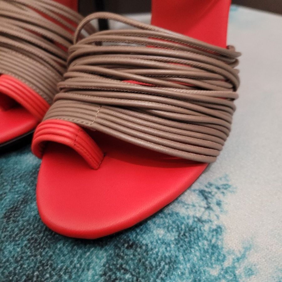 【Bottega Veneta】
Bv 拼色繞踝高跟鞋-5