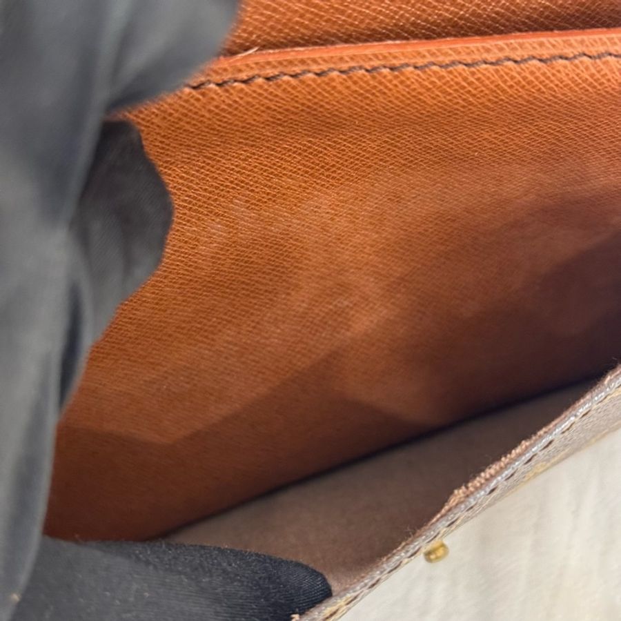 Louis Vuitton 雙面豆豆信封斜背包-19