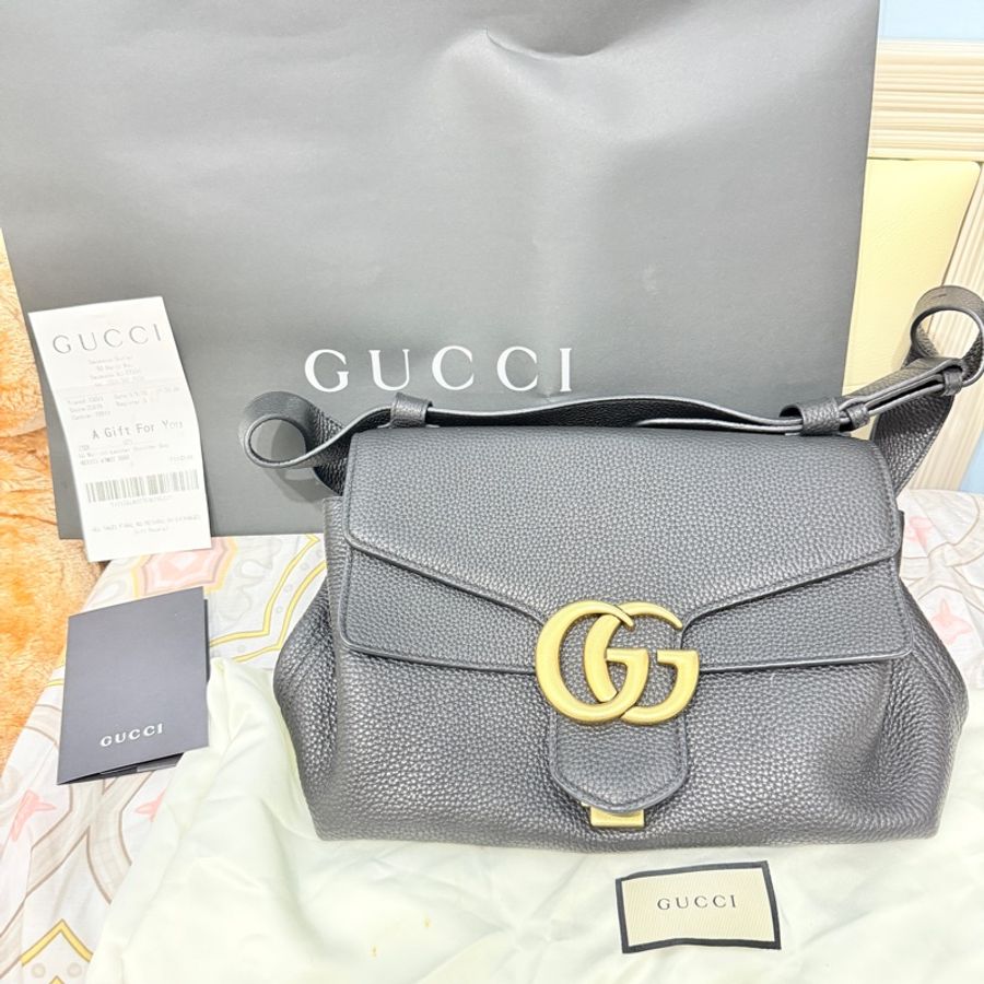 Gucci經典GGmarmont全牛皮肩背包/大~9成新-0