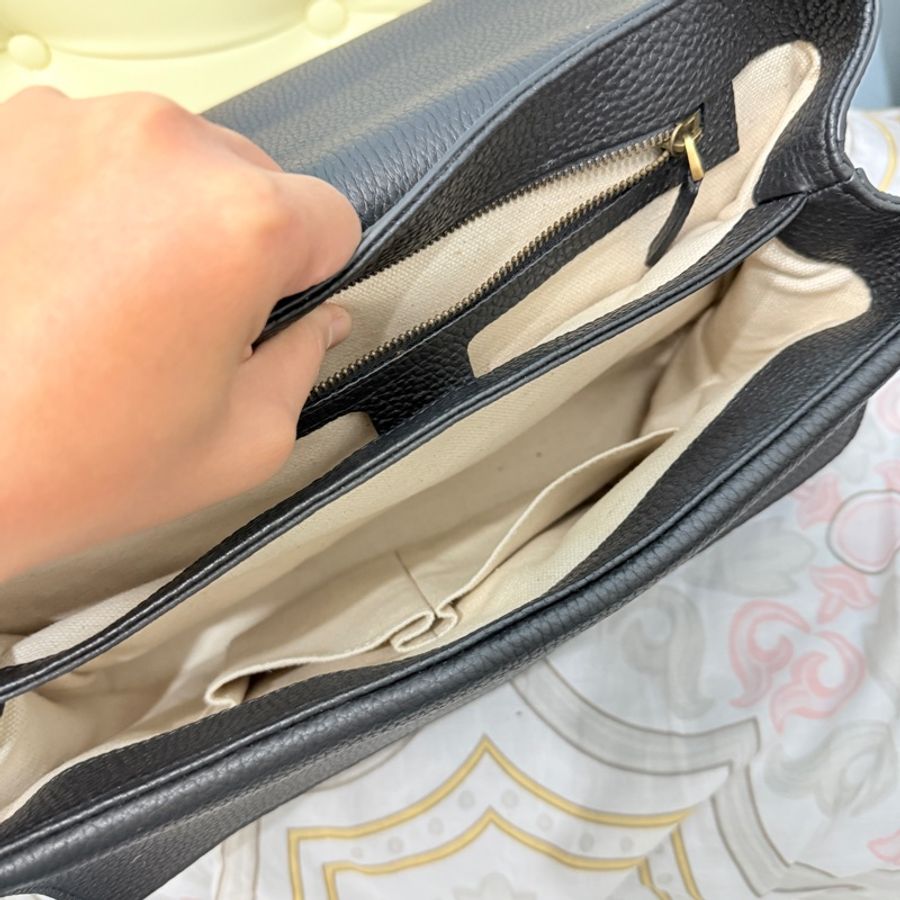 Gucci經典GGmarmont全牛皮肩背包/大~9成新-14