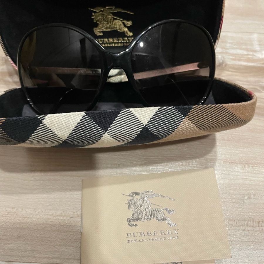 BURBERRY墨鏡-5