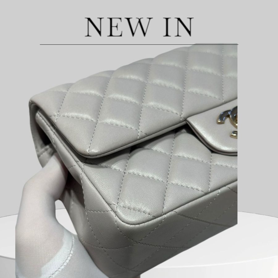 Chanel Lambskin 20cm 大mini 淺灰色淡金扣-3