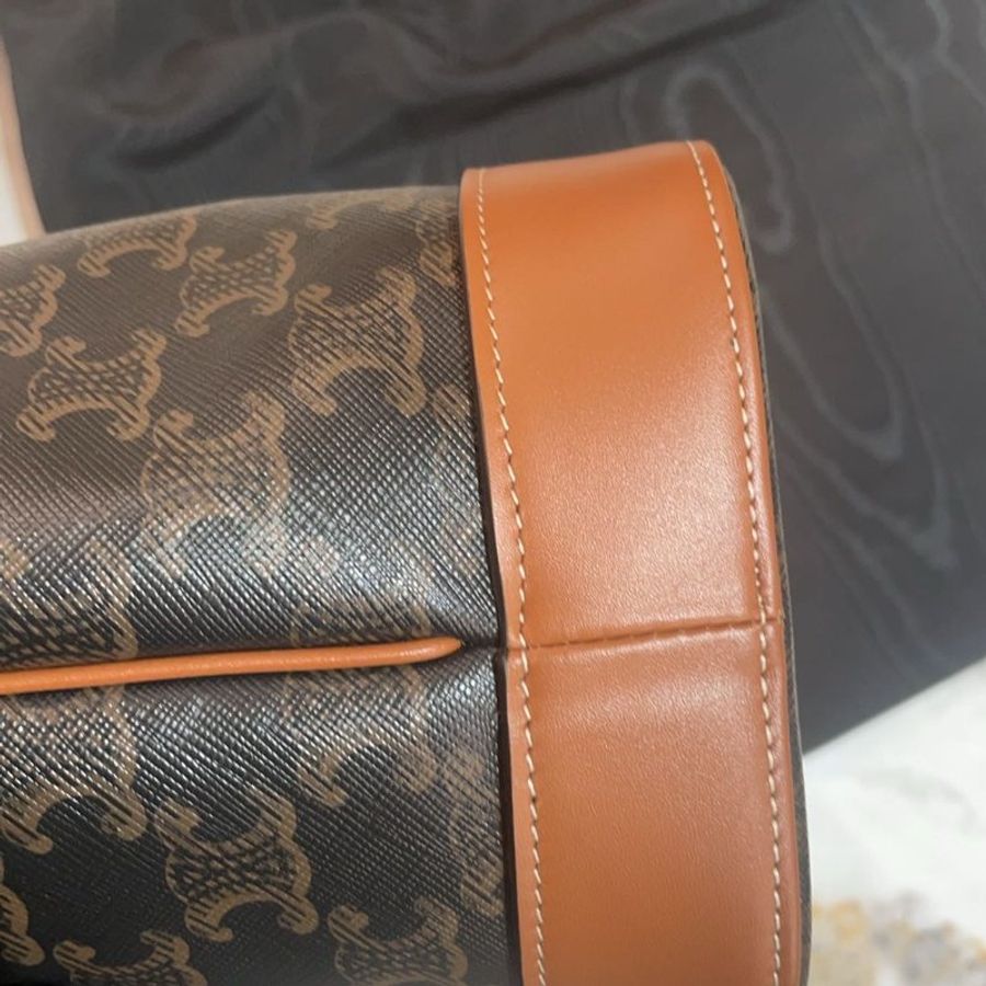 CELINE TRIOMPHE 經典老花帆布拚小牛皮 斜背包 小號 18*13*23 99新配件防塵袋盒子-2