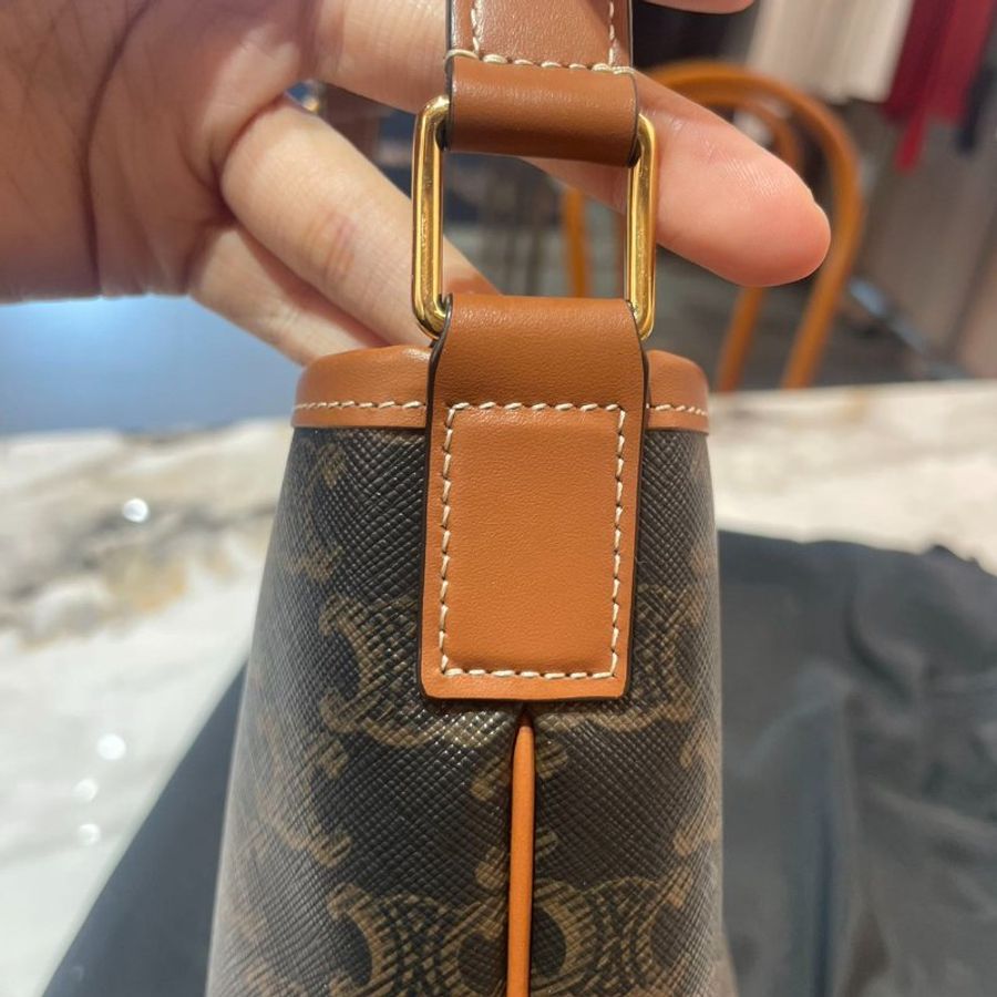 CELINE TRIOMPHE 經典老花帆布拚小牛皮 斜背包 小號 18*13*23 99新配件防塵袋盒子-5
