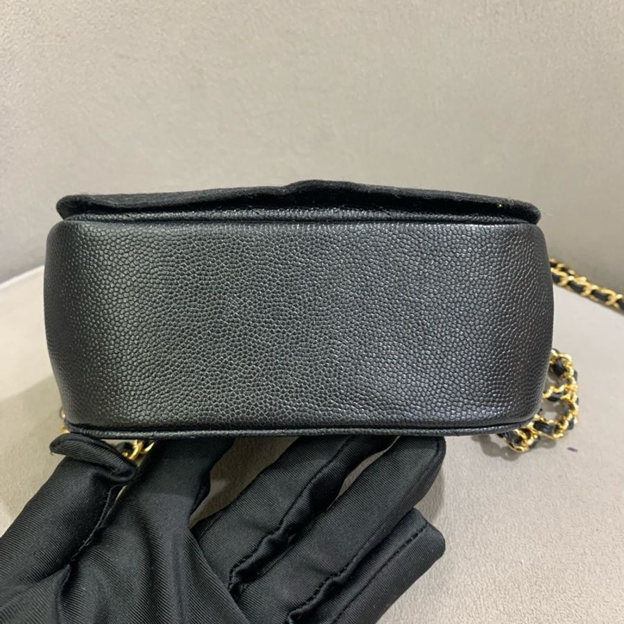 全新 CHANEL 芯片款 黑金荔枝紋貝殼包-9