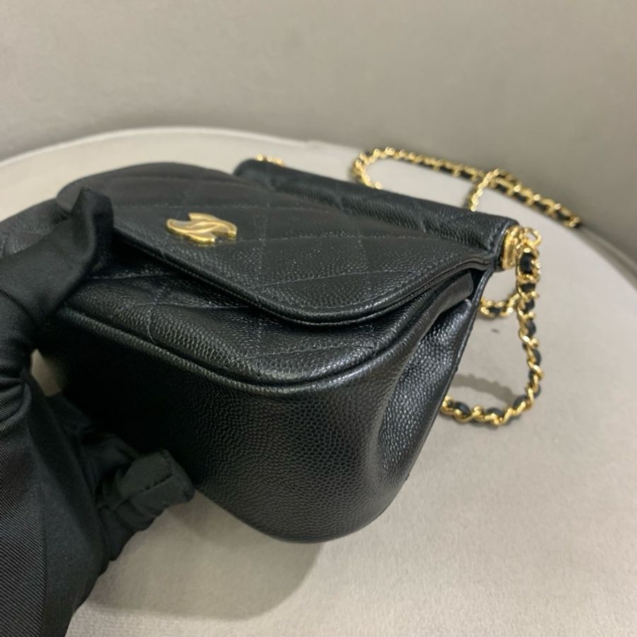 全新 CHANEL 芯片款 黑金荔枝紋貝殼包-19