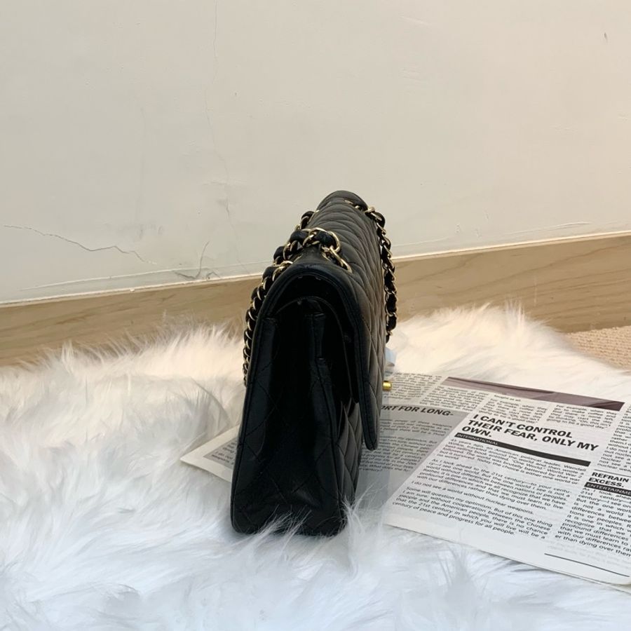 CHANEL Classic Flap CF 經典金扣標誌性菱格紋鏈條肩帶 羊皮 口蓋包斜背單肩包 黑色-2