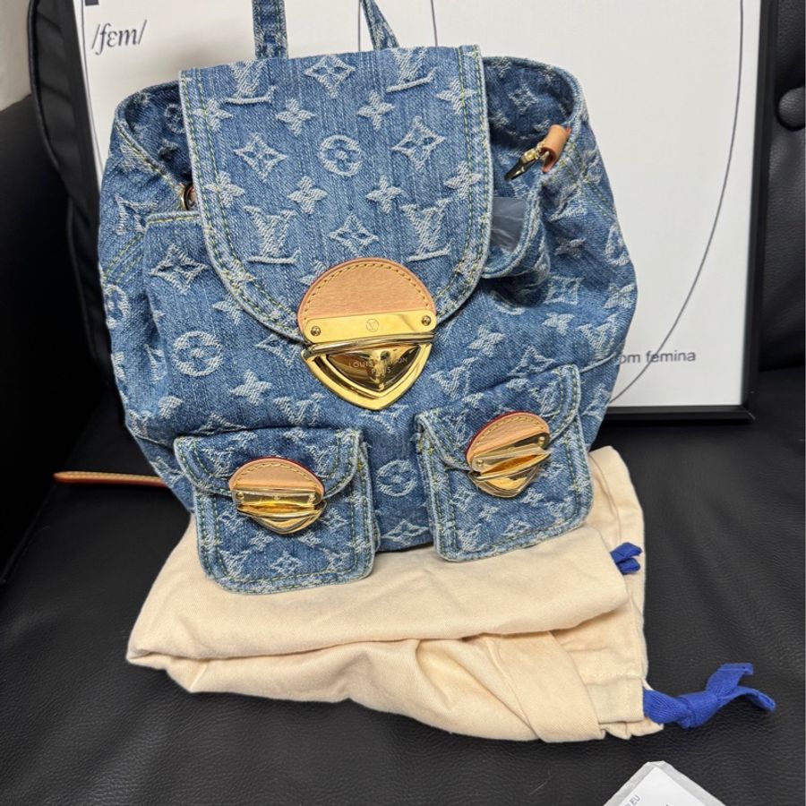現貨Lv 牛仔書包仔 芯片版本 95%new-1