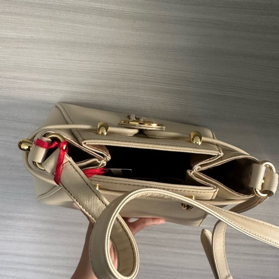 Valentino Bag-6