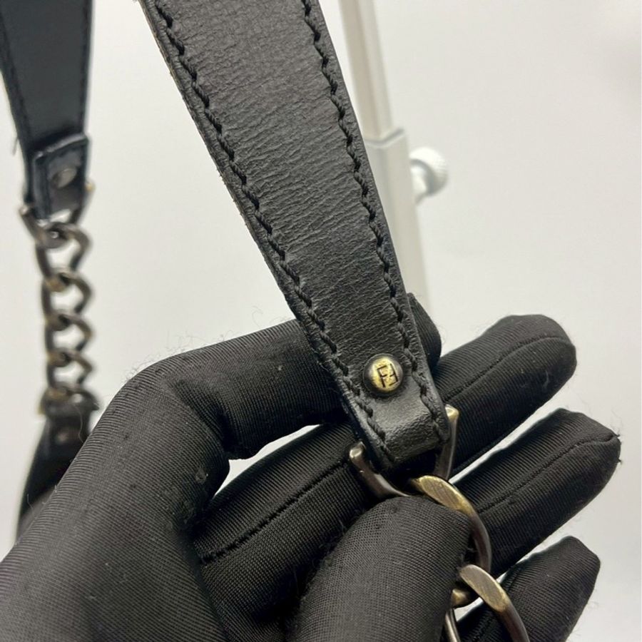 🏷️ Fendi Hobo-13