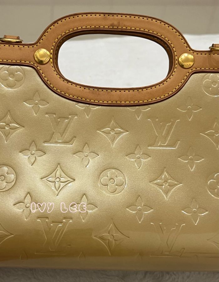Louis Vuitton Monogram Vernis Roxbury DriveM91372金黃漆皮肩背包二手精品-28