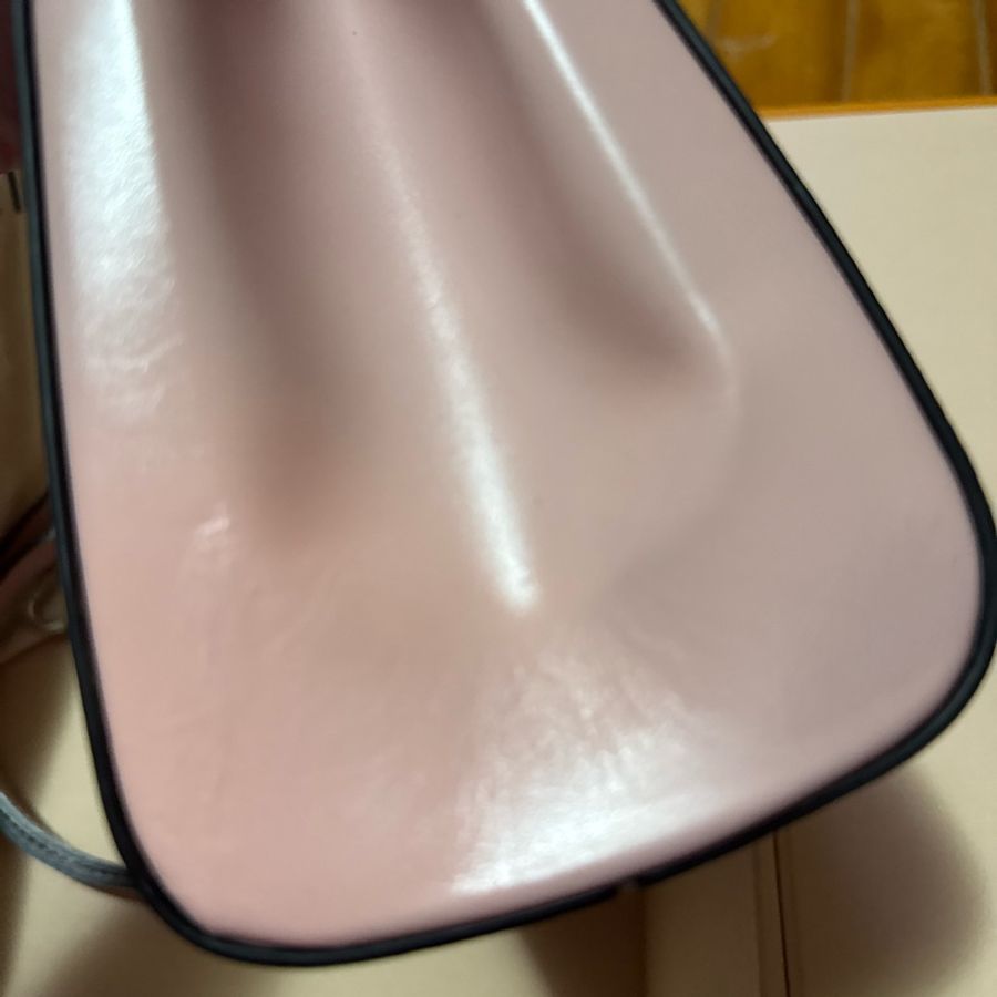 LV EPI 水波紋 Cluny BB 拼色造型 秀款包 二手商品-28