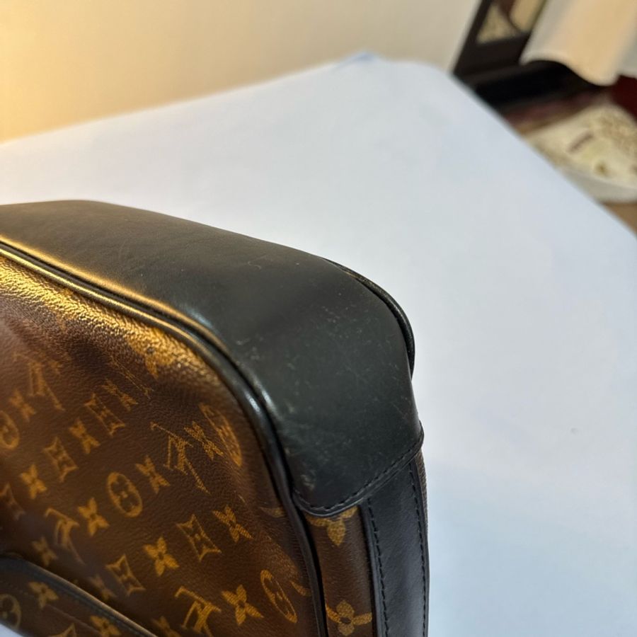 Louis Vuitton LV M56717 District PM Monogram Macassar 郵差包 斜揹 老花 棕色-11
