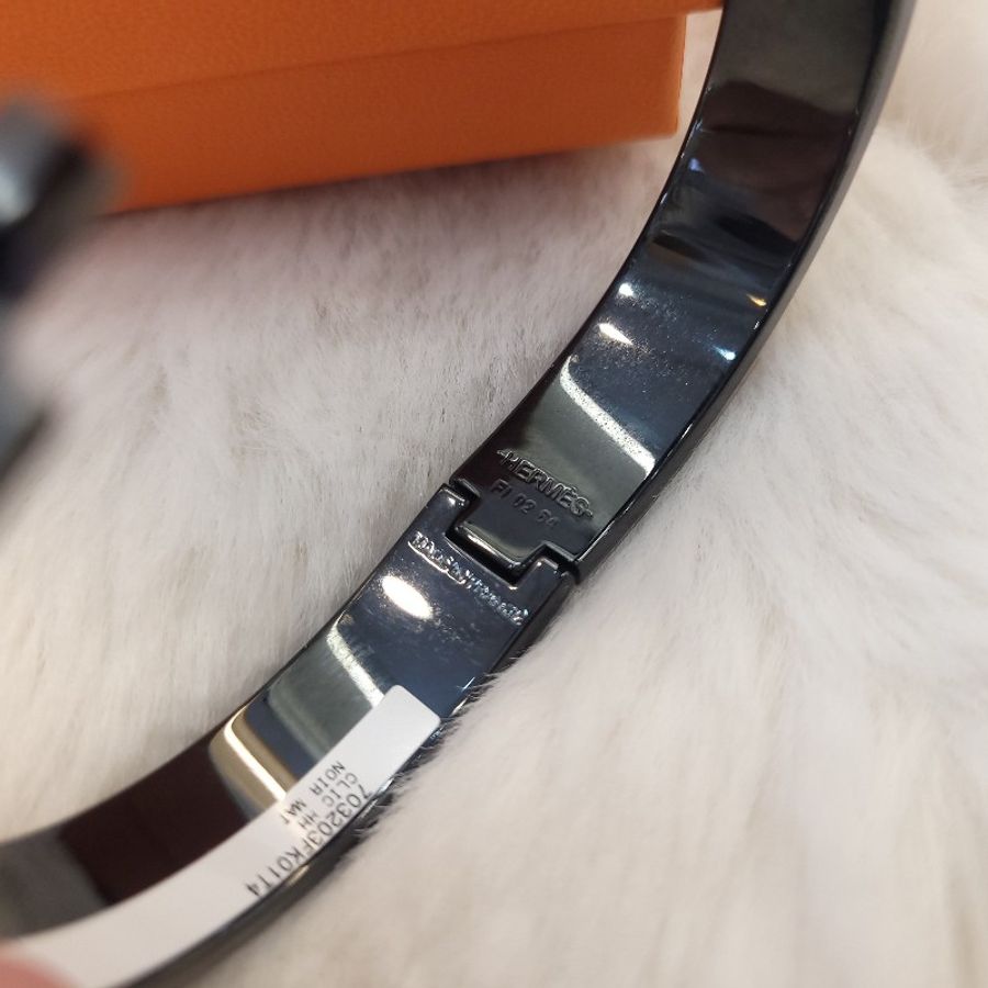 Hermès chic H so black 琺瑯手環 T4-4