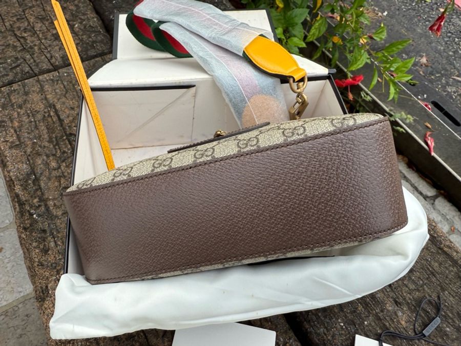閒置新品GUCCI GG Supreme Messenger 老虎頭相機包肩背包斜背包 476466-5
