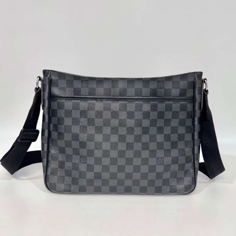 LV 路易威登 黑灰棋盤格 Damier Graphite Daniel Messenger 下蓋包 斜背包 肩背包 N58029-6