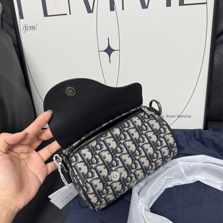 ✨最高CP值✨Dior 男裝全新圓筒包-3